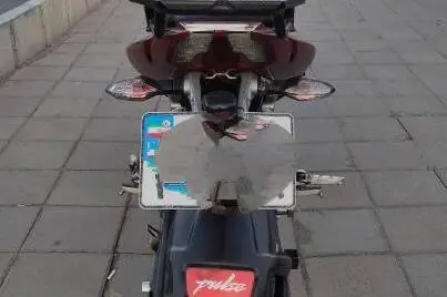 باجاج،  پالس 200NS
