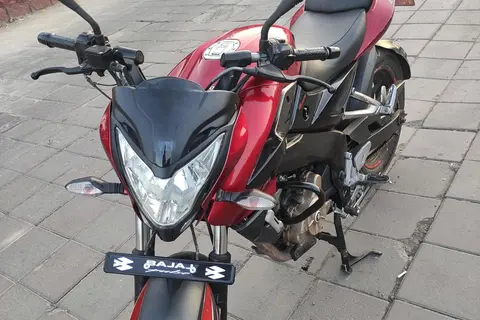 باجاج، پالس 200NS