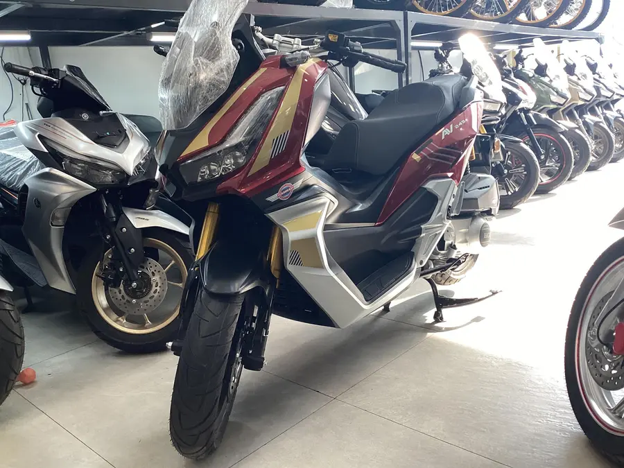 همراه سیکلت، طرح ADV 250