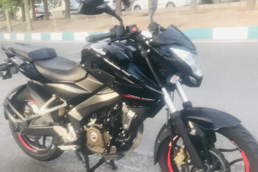 باجاج، پالس 200NS