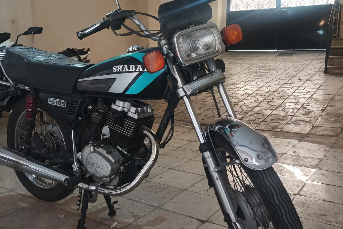شباب،  150
