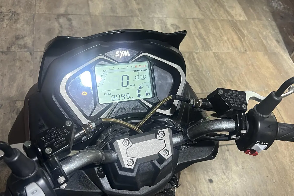 اس وای ام  گلکسی J 200