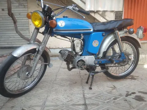 یاماها، YD 100