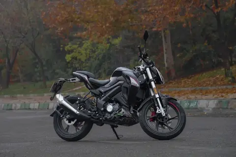 بنلی، TNT 180S