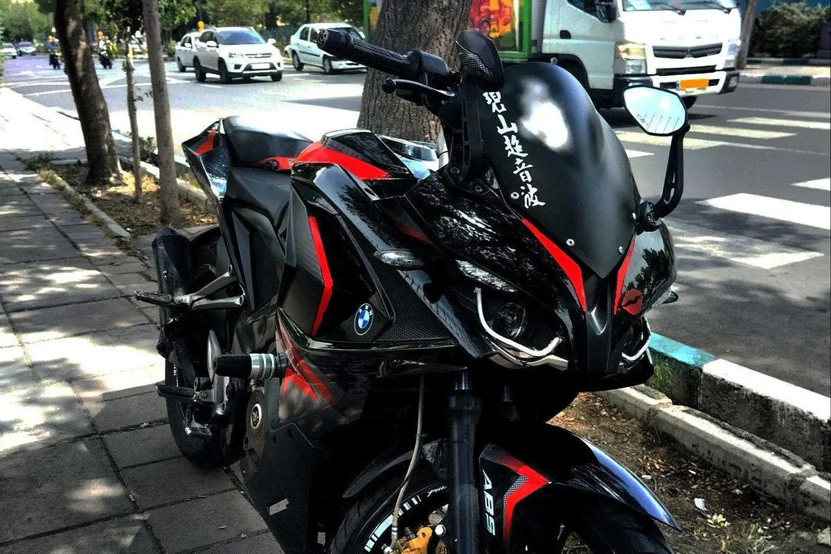 باجاج،  پالس 200RS