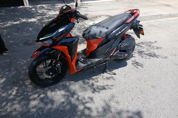 بنلی  TNT 180S