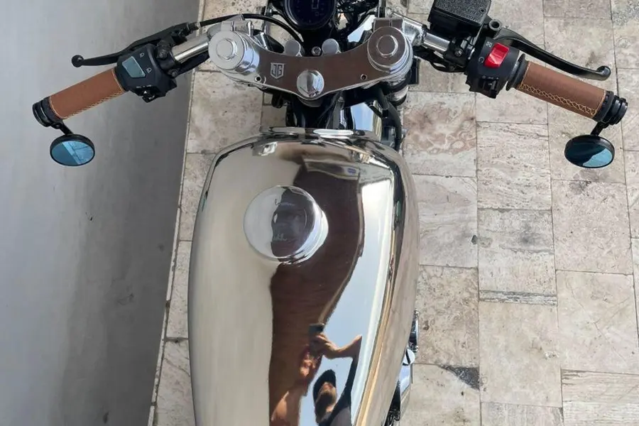 گروه صنعتی فارس، پیشرو پارس 200