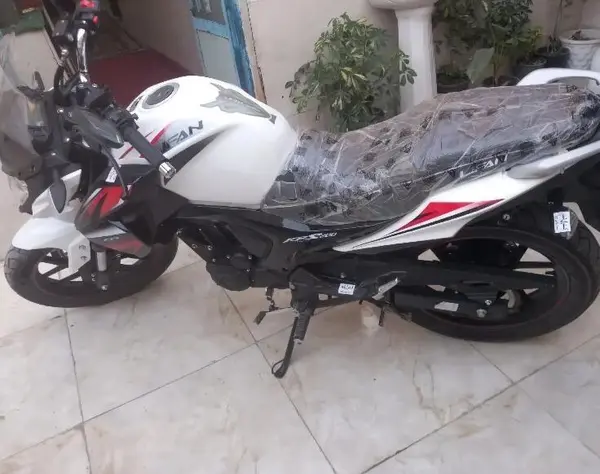 لیفان  KPS 200