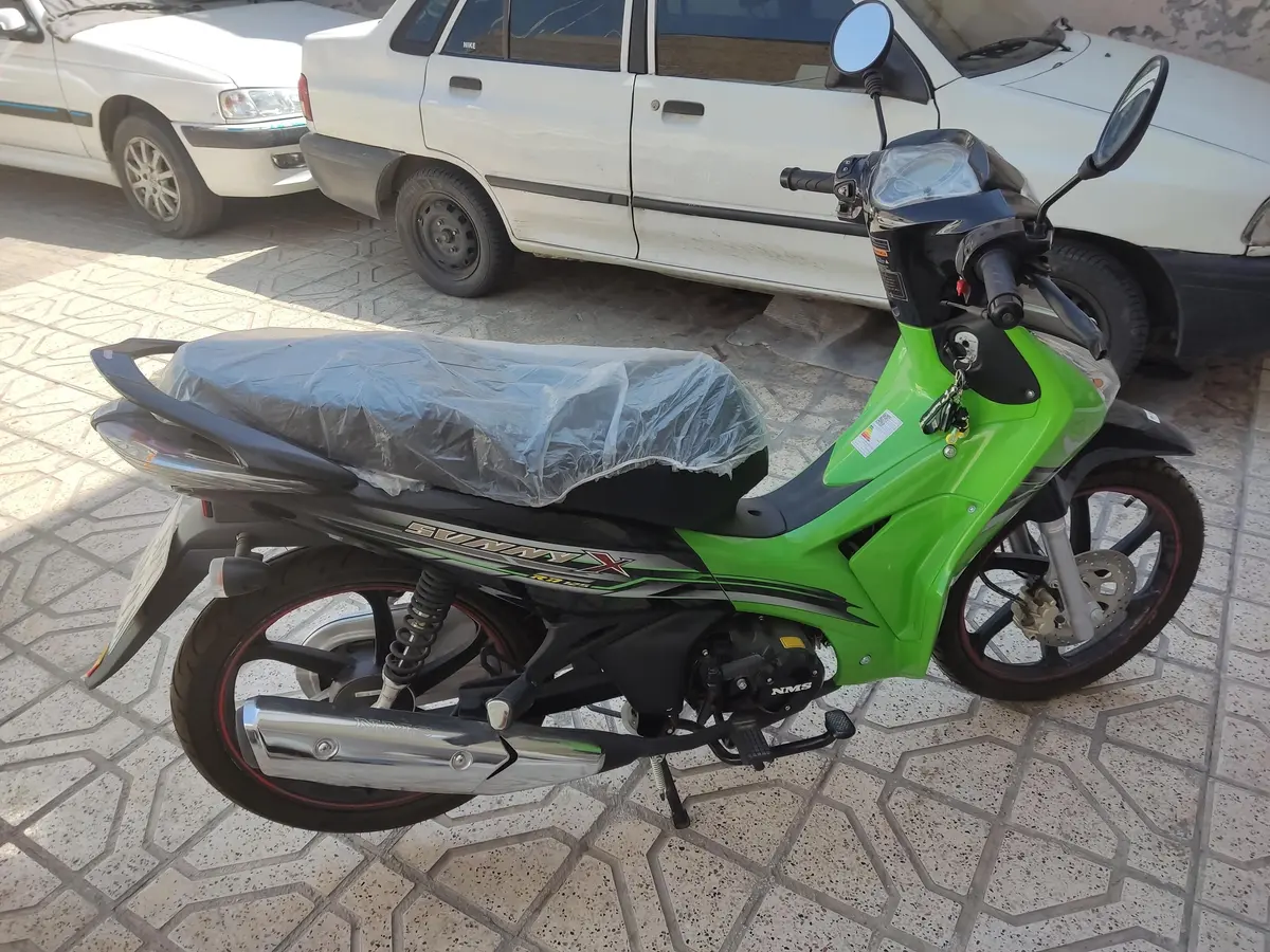 نیرو موتور شیراز،  احسان 125
