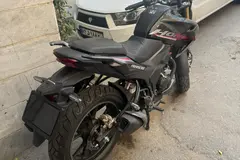 هوندا، هورنت 185