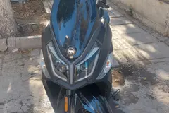 اس وای ام، گلکسی J 200