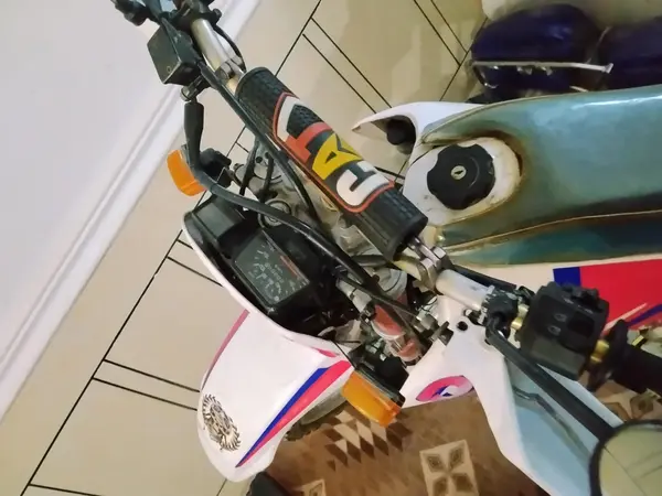 یاماها  DT 200