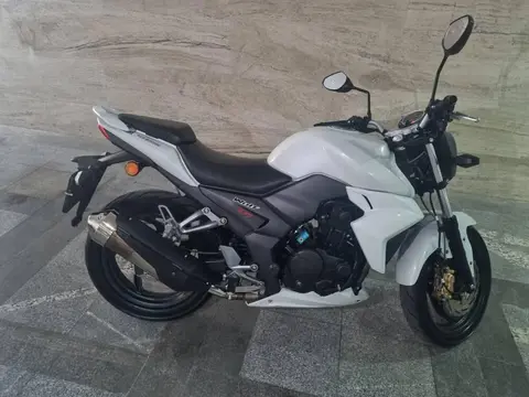 اس وای ام، لاکی T3 250