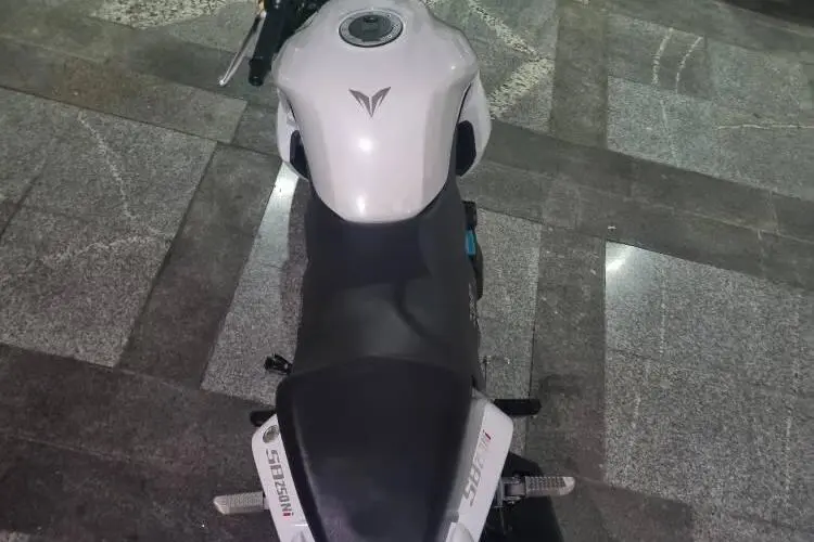 اس وای ام،  لاکی T3 250