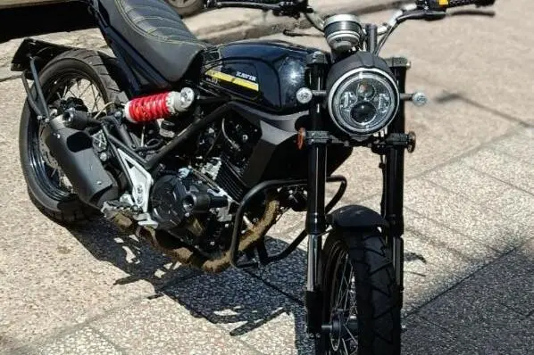 کویر موتور،  ST3-220