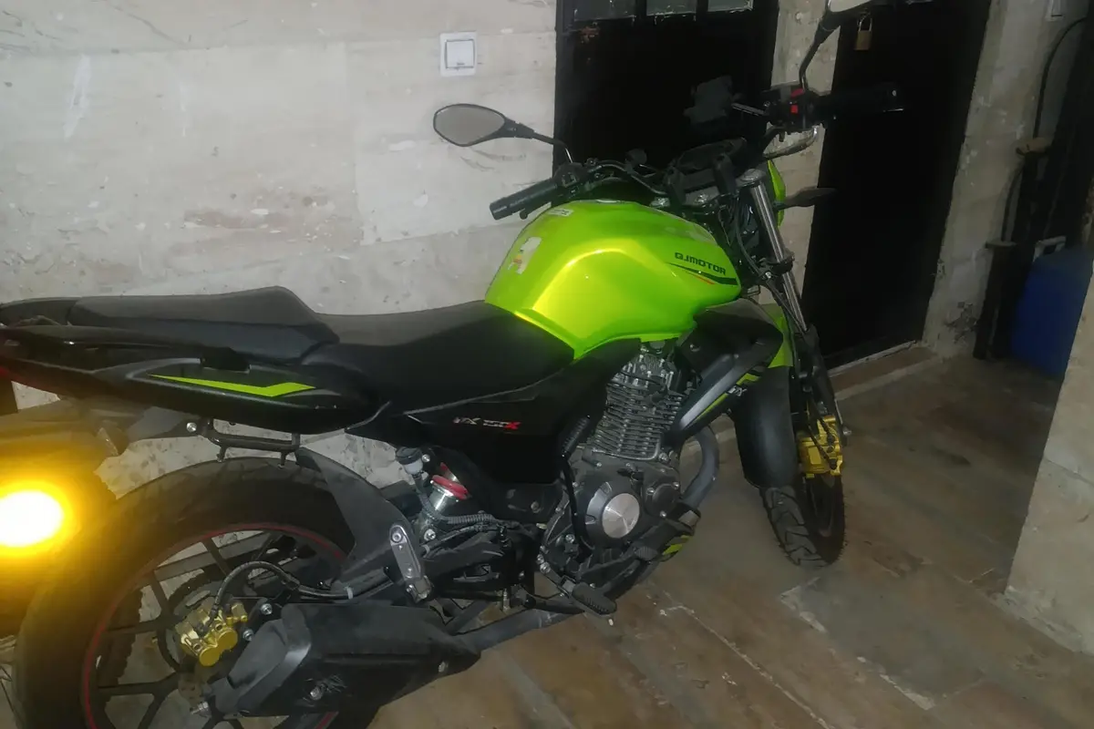 کیو جی موتور،  NX 150