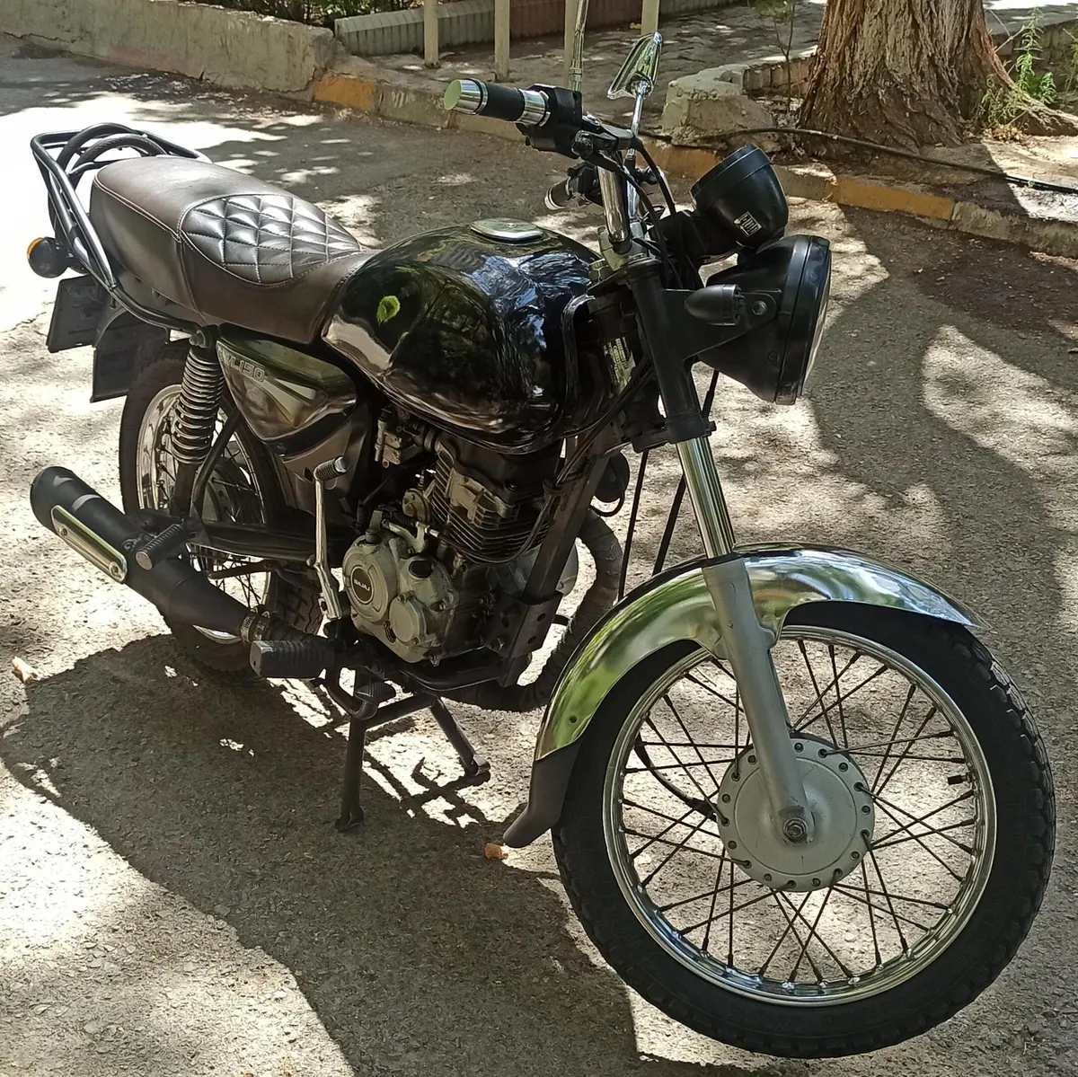 باجاج،  بوکسر 150