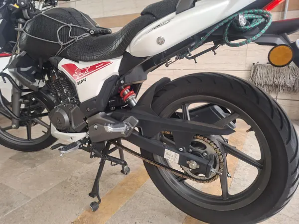 بنلی  TNT 150