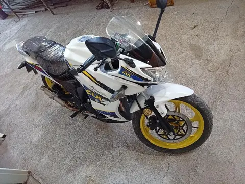 کویر موتور، مگلی 200