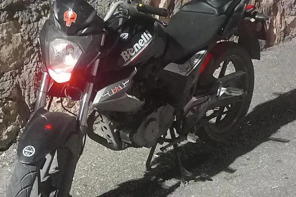 بنلی  TNT 150