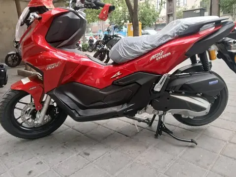 کبیر موتور، CTV 200
