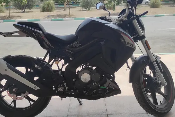 بنلی  TNT 180S