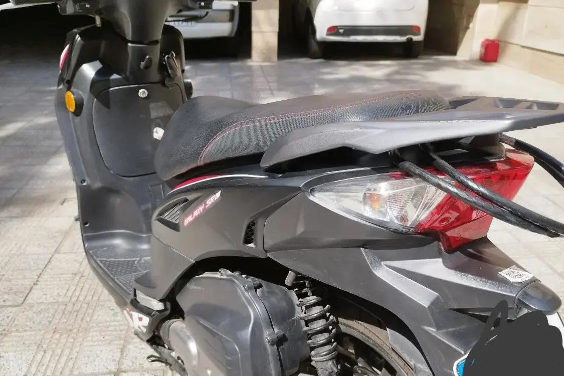 اس وای ام،  گلکسی SR 200