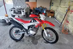 نیرو موتور شیراز، پرواز 200 تریل