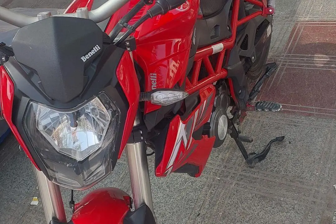 بنلی،  TNT 150