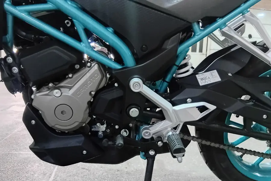 سی اف موتو، CF 250 NK