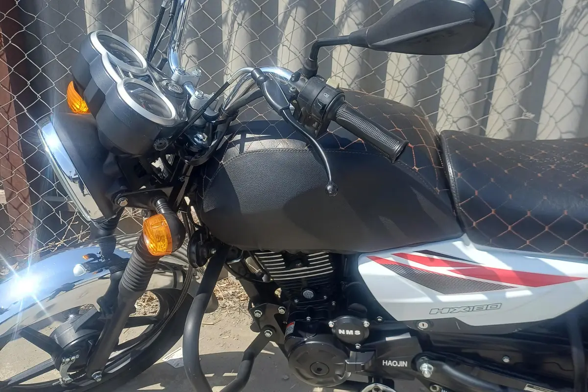 دایچی،  HX 180