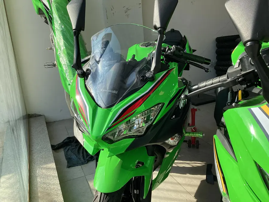 کاوازاکی، نینجا 250