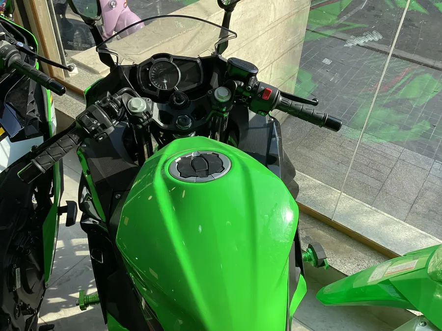 کاوازاکی، نینجا 250