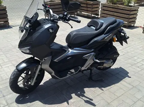 کویر موتور، AGV 150