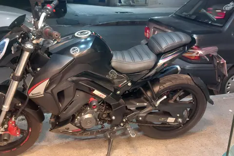 بنلی، TNT 180S