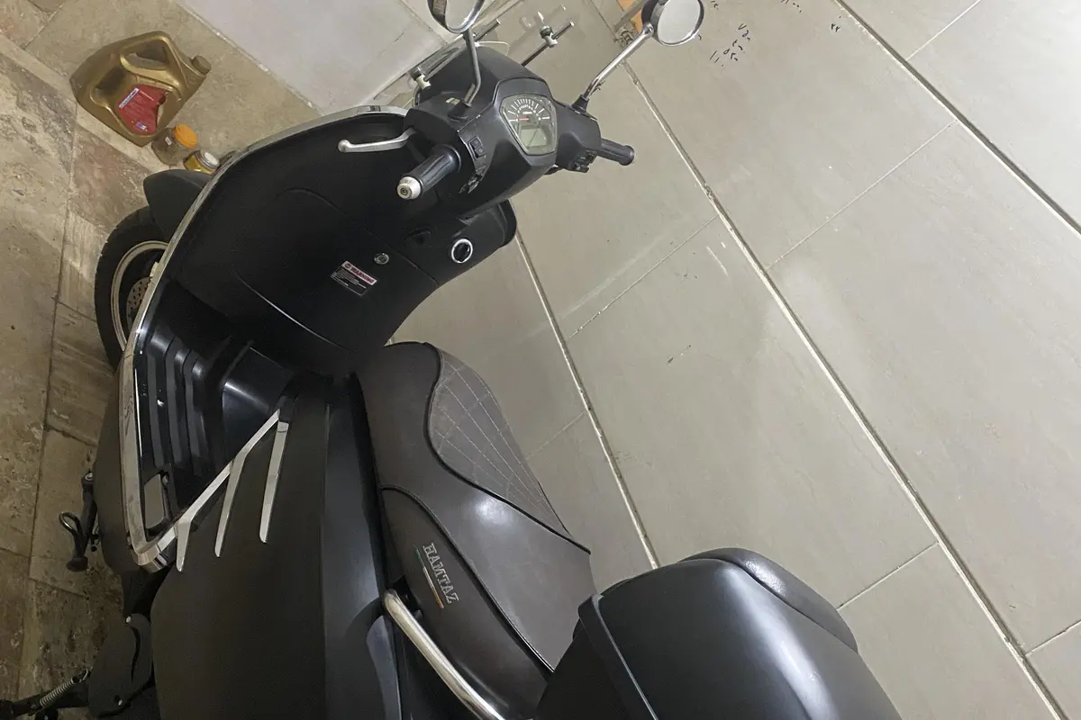 جهان همتا،  همتاز RS150