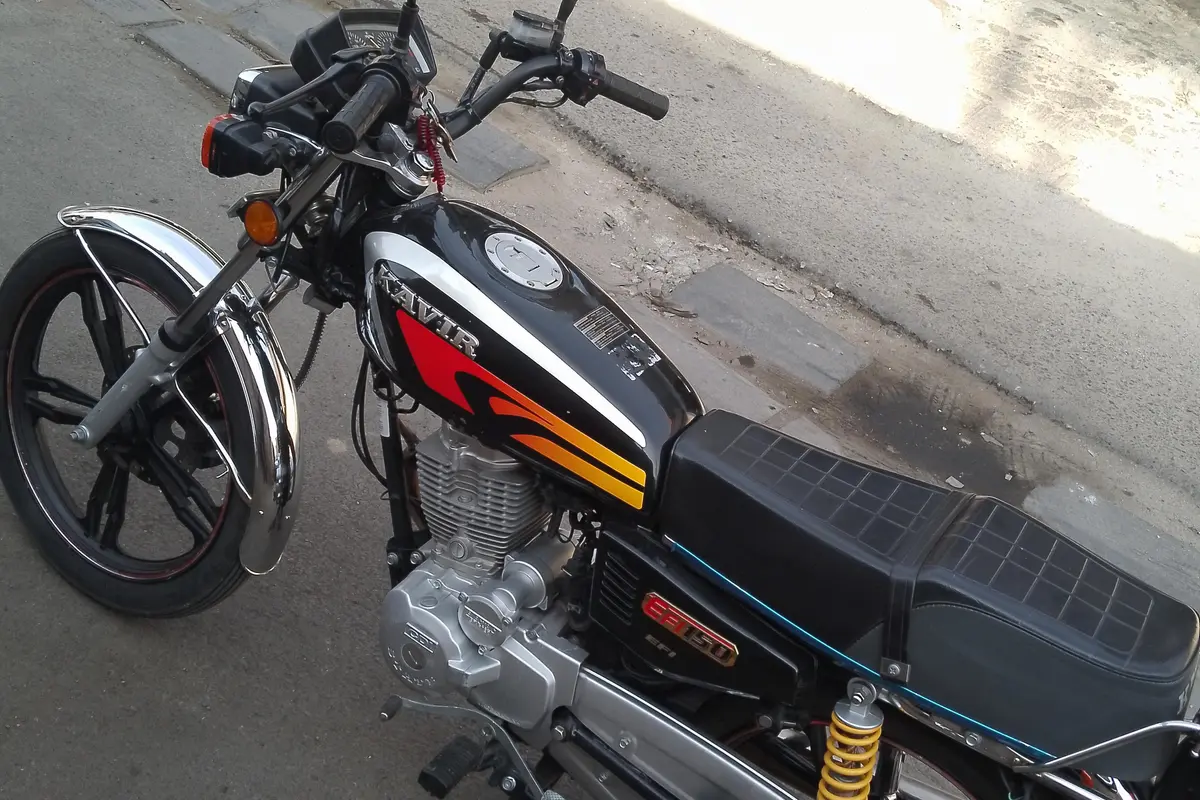 کویر موتور،  GLX150