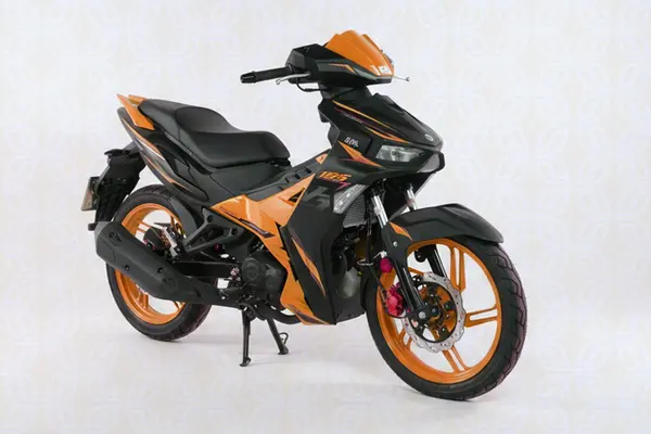 سهند سیکلت  لاکی VF3 185