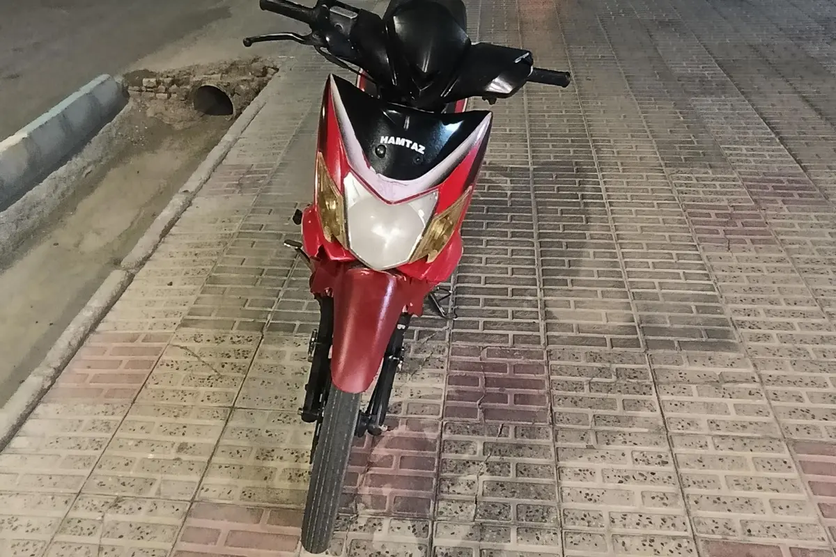 جهان همتا،  همتاز 125