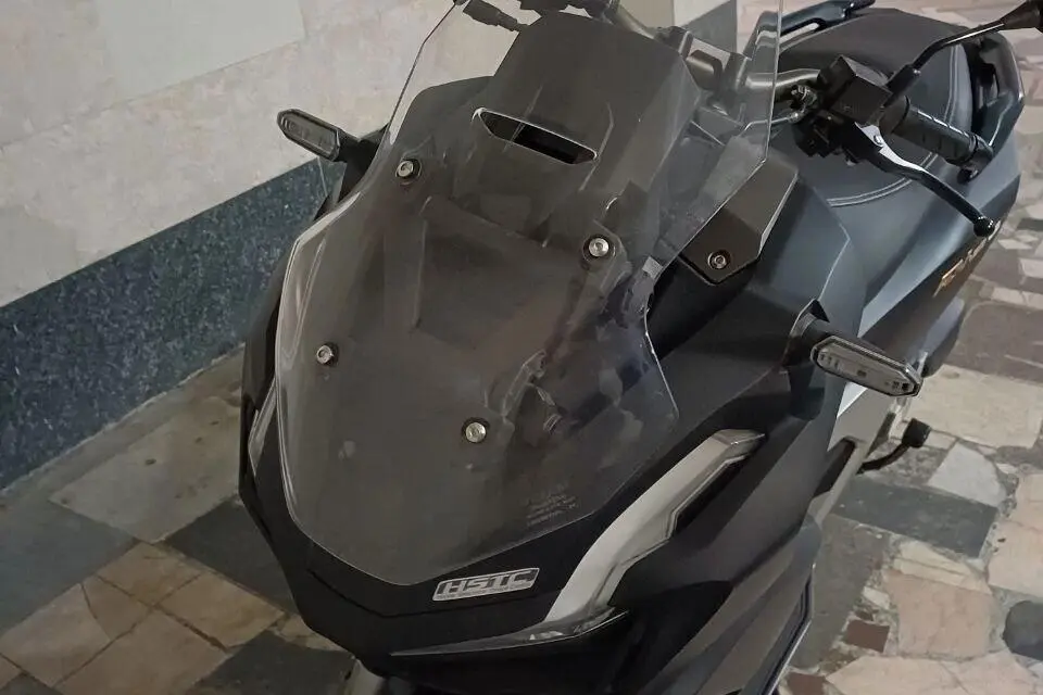 هوندا،  ADV 160