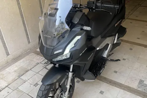 هوندا، ADV 160