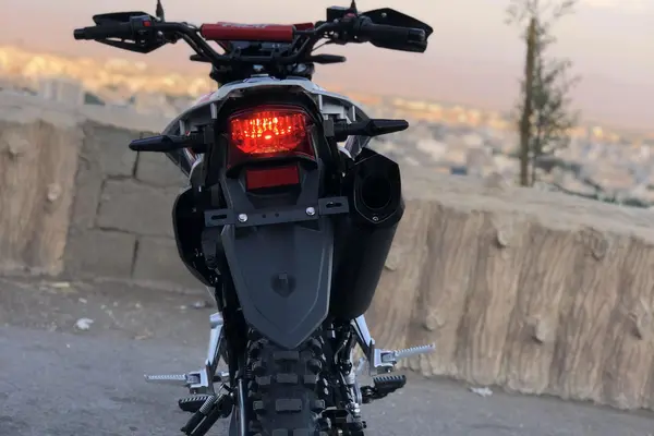 جهان همتا  فلات CRF200