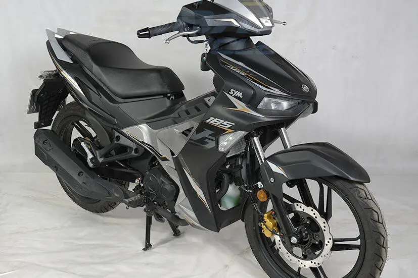 اس وای ام، 185