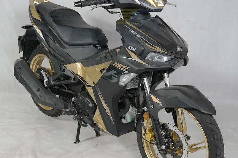 اس وای ام، 185