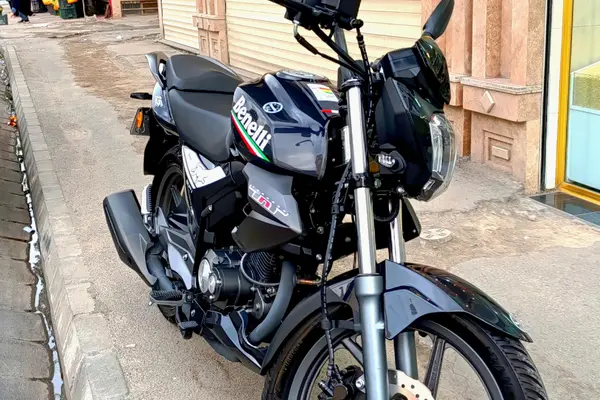 بنلی  TNT 150