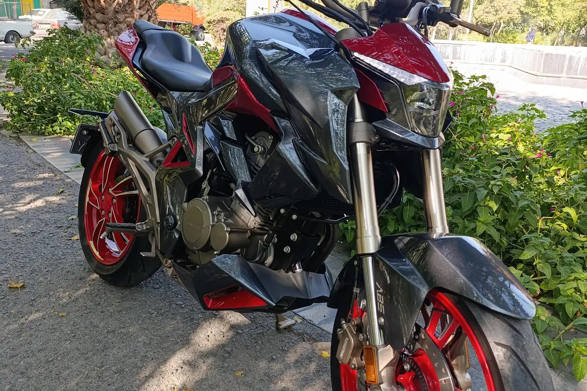 زونتس،  Z4 250 R