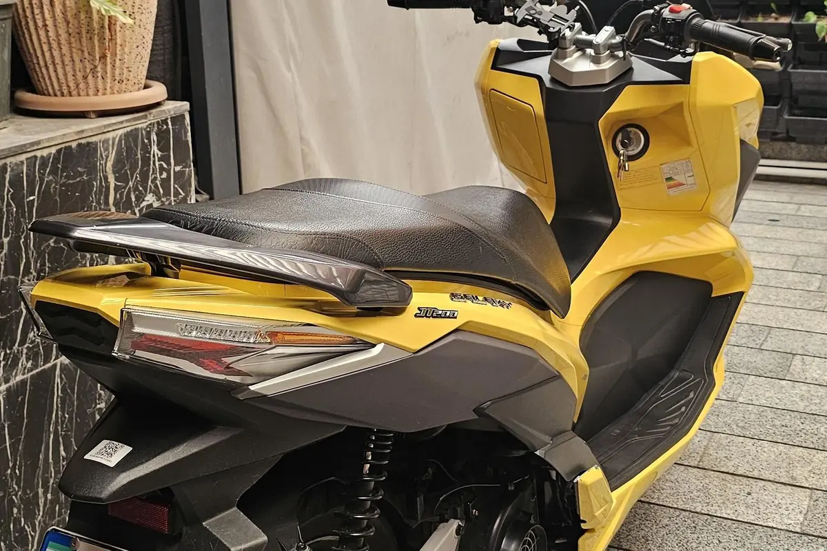اس وای ام،  گلکسی JT200
