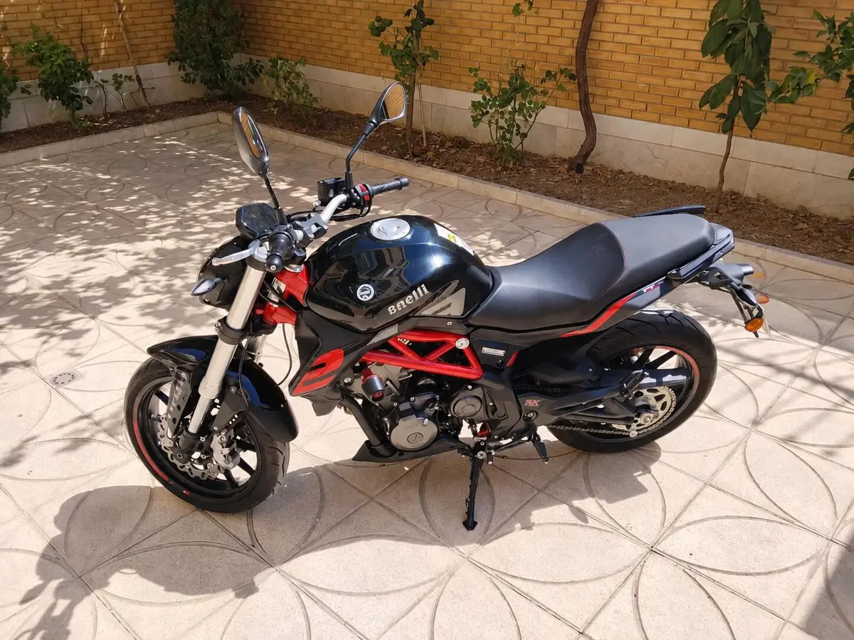 بنلی،  TNT 249S