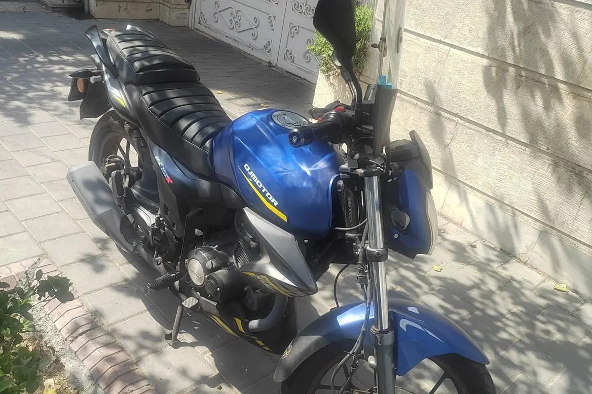 کیو جی موتور،  NX 150