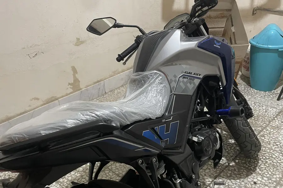 اس وای ام، گلکسی NA 180